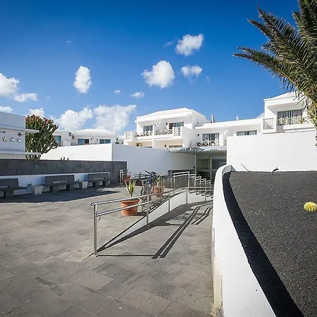 Aparthotel Floresta 3*