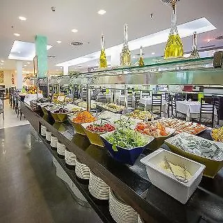 Floresta Aparthotel 3*