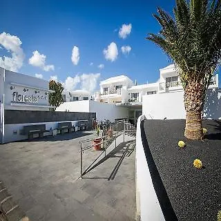 Floresta Aparthotel 3*